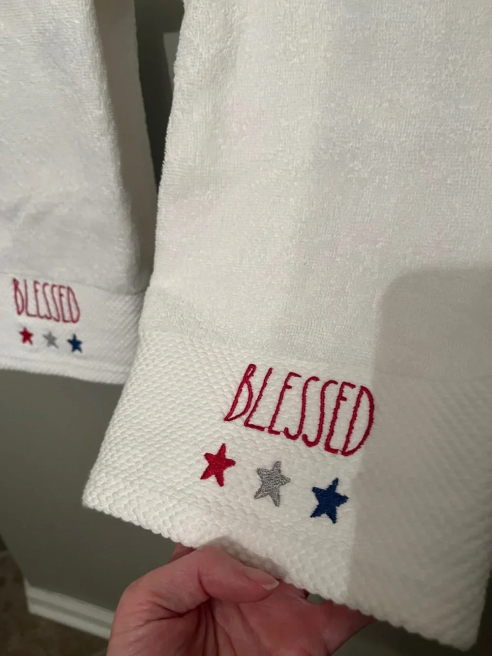 Rae Dunn hand towels